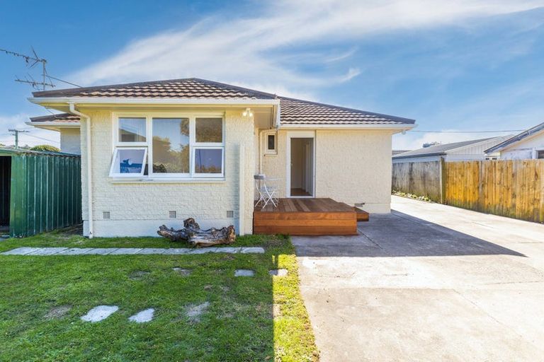 Photo of property in 40 Malta Crescent, South New Brighton, Christchurch, 8062