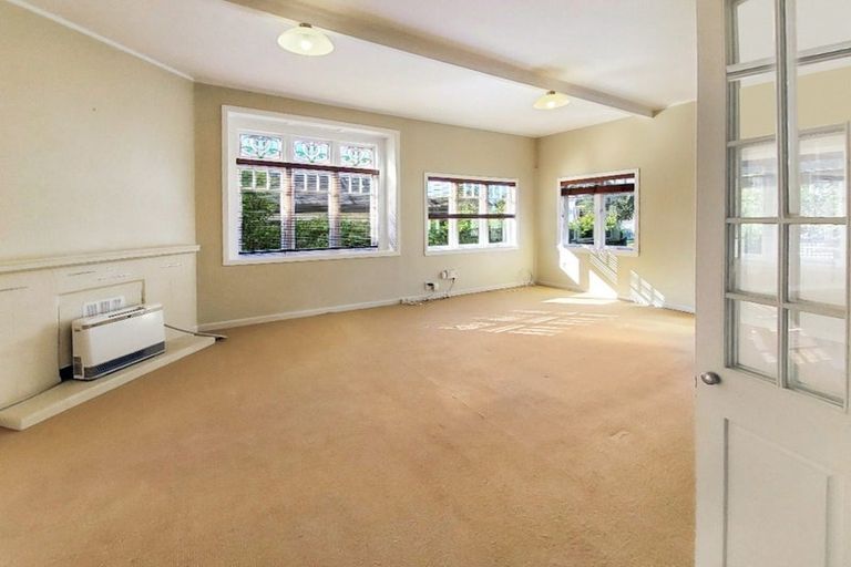 Photo of property in 2/2 Ewen Street, Takapuna, Auckland, 0622