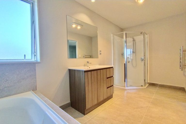 Photo of property in 187 Wainui Road, Silverdale, 0932