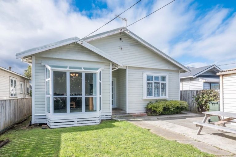 Photo of property in 70 Calabar Road, Miramar, Wellington, 6022