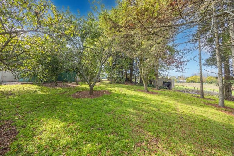 Photo of property in 4 Berkers Road, Ngahinapouri, Hamilton, 3290