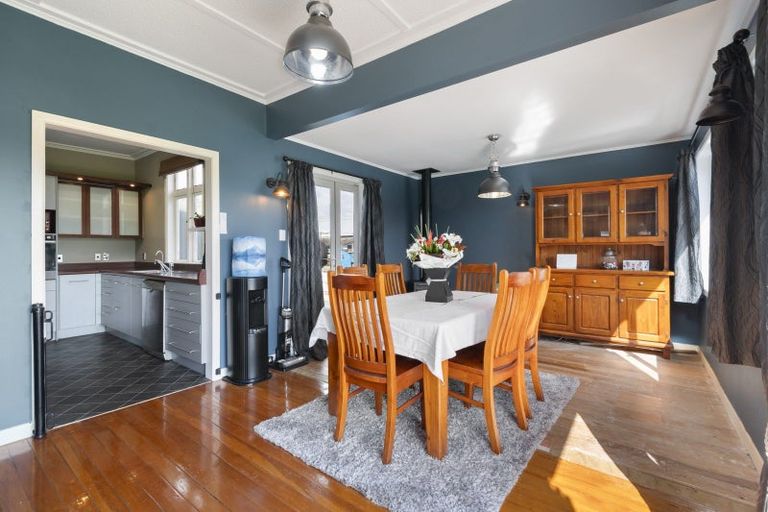 Photo of property in 21 Blackwell Street, Marton, 4710