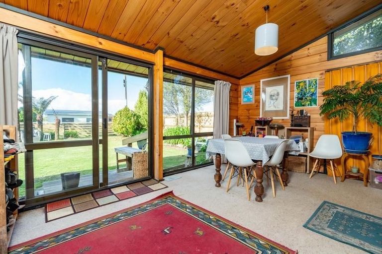 Photo of property in 28 Shoemaker Road, Waipu, 0510