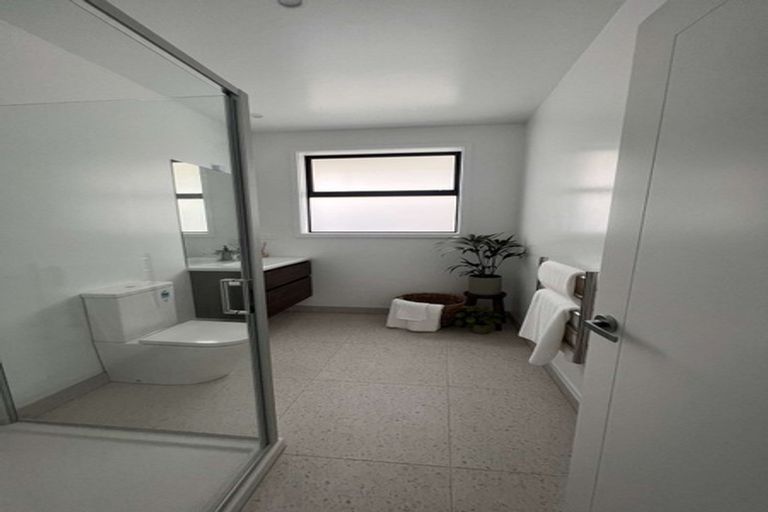 Photo of property in 49 Harakeke Drive, Wharewaka, Taupo, 3330