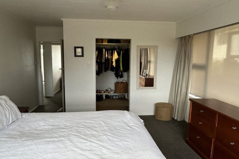 Photo of property in 23 Truby King Street, Merrilands, New Plymouth, 4312