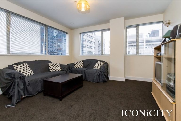 Photo of property in Madison On The Square Apartments, 2e/37 Federal Street, Auckland Central, Auckland, 1010