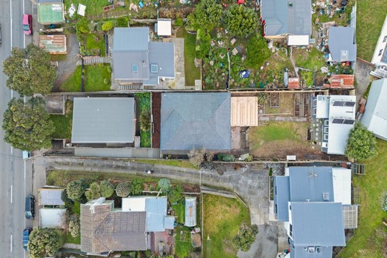 Photo of property in 65 Happy Valley Road, Owhiro Bay, Wellington, 6023