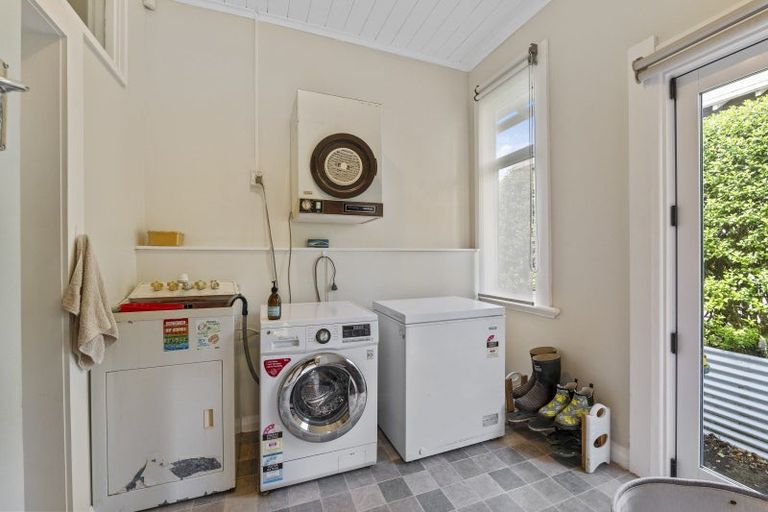 Photo of property in 241 High Street, Eltham, 4322