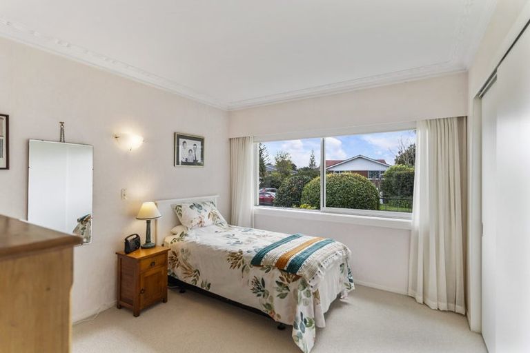 Photo of property in 21 Marywil Crescent, Hillcrest, Auckland, 0627
