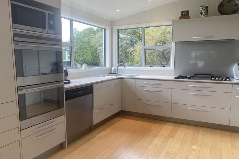 Photo of property in 37 Spinnaker Drive, Whitby, Porirua, 5024