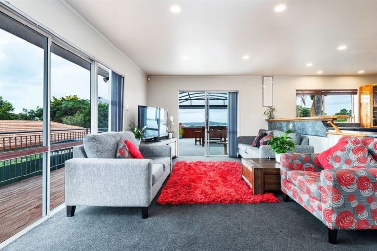 Photo of property in 201 Te Atatu Road, Te Atatu South, Auckland, 0610