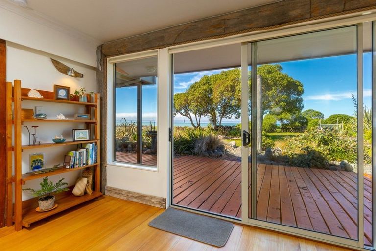 Photo of property in 226 Rarangi Beach Road, Rarangi, Blenheim, 7273
