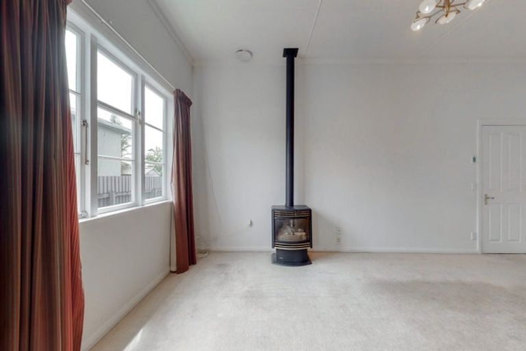 Photo of property in 25 Tama Street, Alicetown, Lower Hutt, 5010