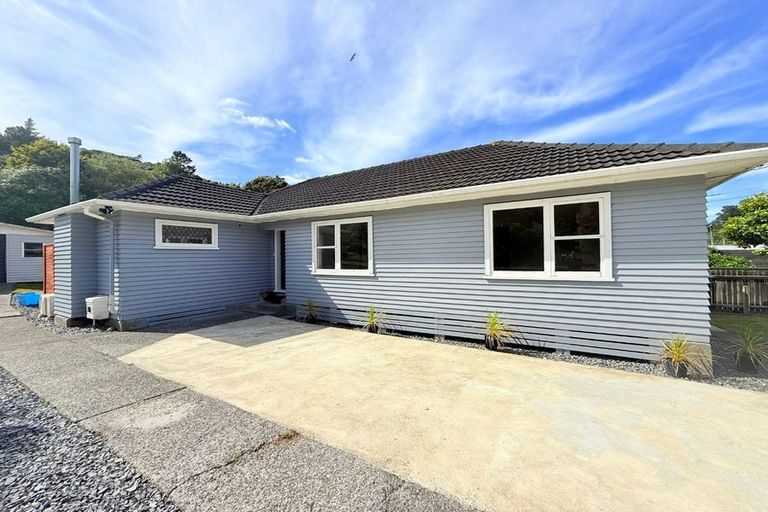 Photo of property in 82 Hair Street, Wainuiomata, Lower Hutt, 5014