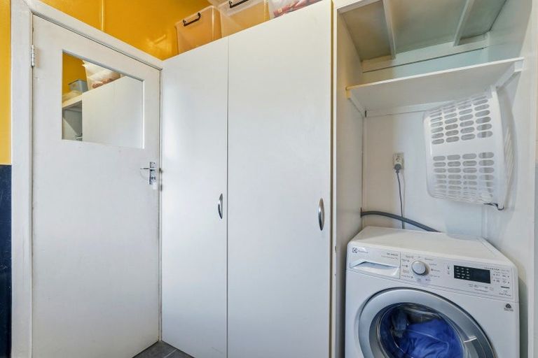 Photo of property in 10 Andresen Street, Foxton Beach, Foxton, 4815