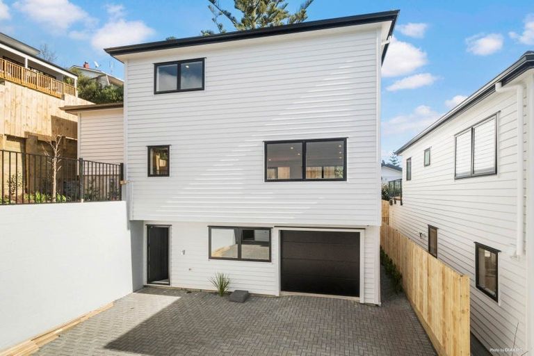 Photo of property in 48c Awaruku Road, Torbay, Auckland, 0630
