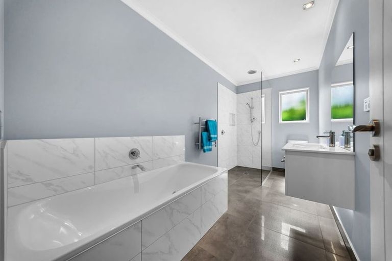 Photo of property in 8 Canmore Street, Pokeno, 2402