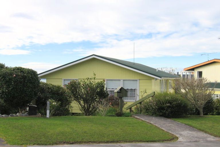 Photo of property in 28 Kawau View Road, Snells Beach, 0920