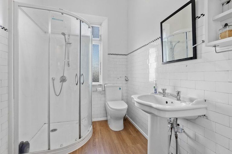 Photo of property in 129 Queen Street, North Dunedin, Dunedin, 9016
