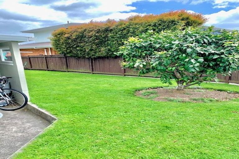 Photo of property in 5 Cooneys Drive, Matua, Tauranga, 3110