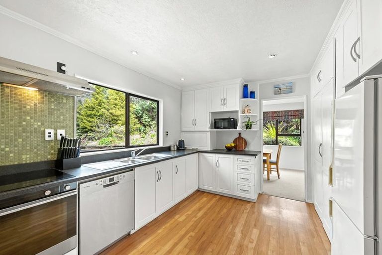 Photo of property in 70 Kaitoke Loop, Kaitoke, Upper Hutt, 5018