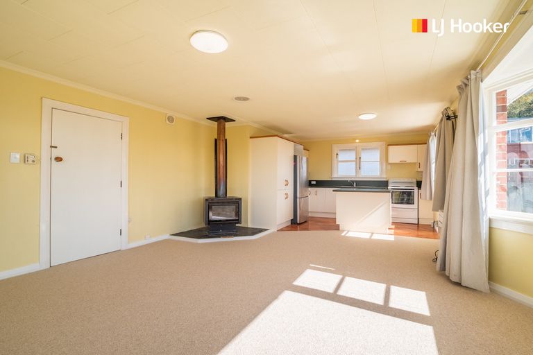 Photo of property in 35 Kinsman Street, Kaikorai, Dunedin, 9010
