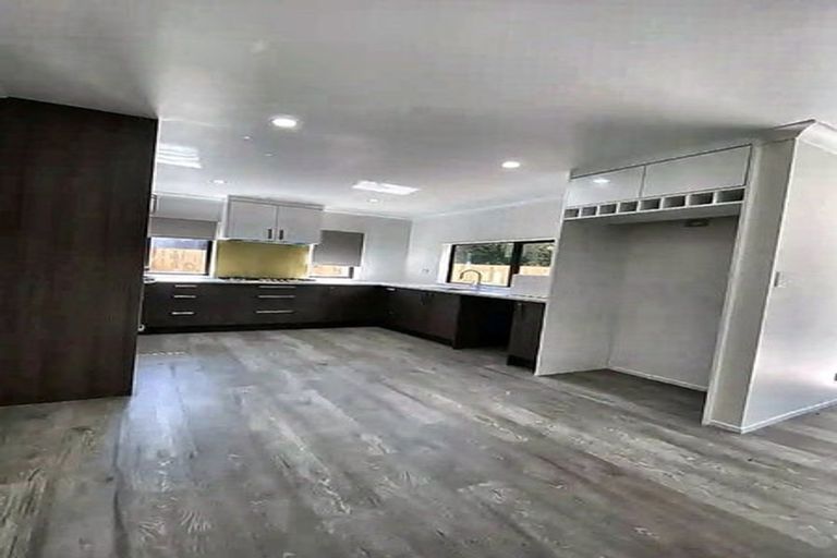 Photo of property in 14b Goldnib Place, Randwick Park, Auckland, 2105