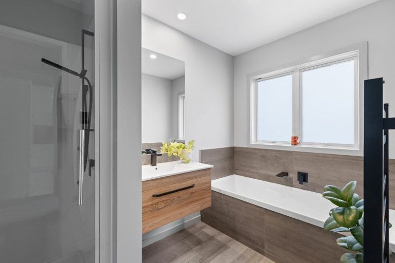 Photo of property in 224 Seafield Road, Eskdale, Napier, 4182