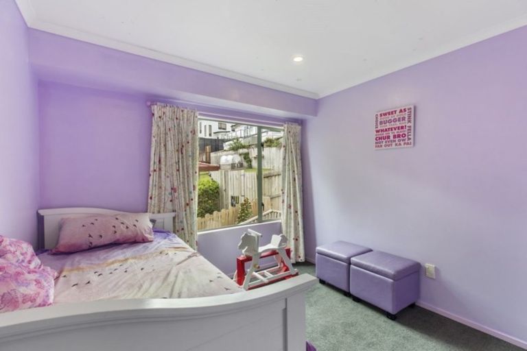 Photo of property in 5 Gerda Place, Ranui, Auckland, 0612