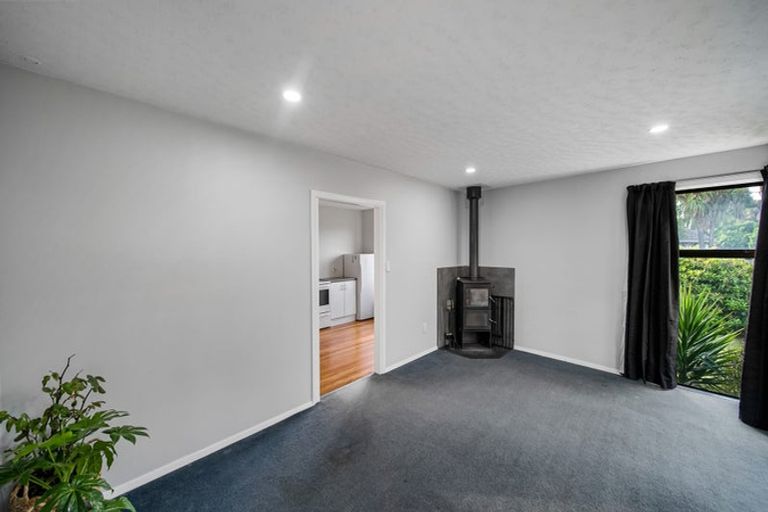Photo of property in 18 Frensham Crescent, Woolston, Christchurch, 8062
