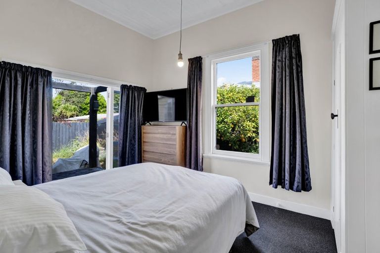 Photo of property in 120 Manawapou Road, Hawera, 4610