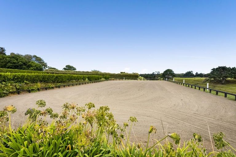 Photo of property in 167 Henwood Road, Paraite, New Plymouth, 4372