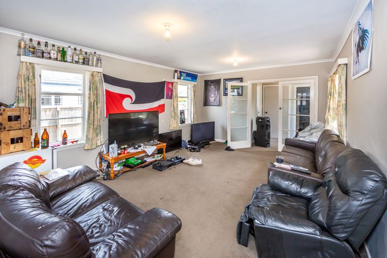 Photo of property in 103 Aorangi Road, Bryndwr, Christchurch, 8053