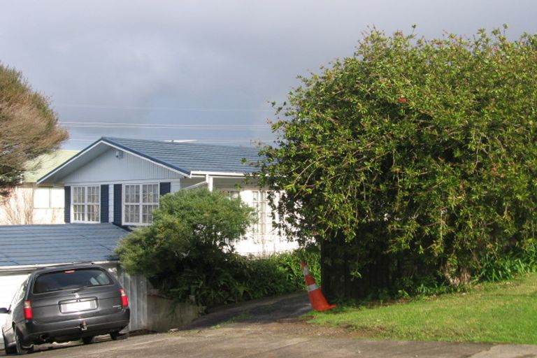 Photo of property in 23 Triangle Road, Massey, Auckland, 0614