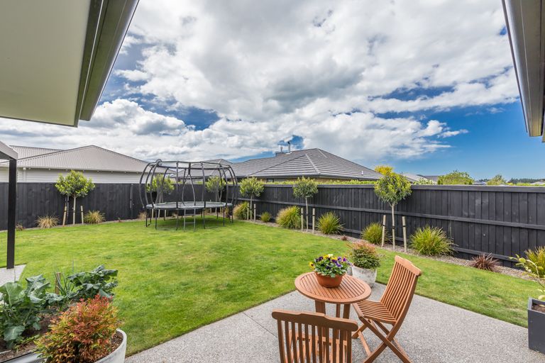 Photo of property in 14 Bayliss Drive, Kaiapoi, 7630