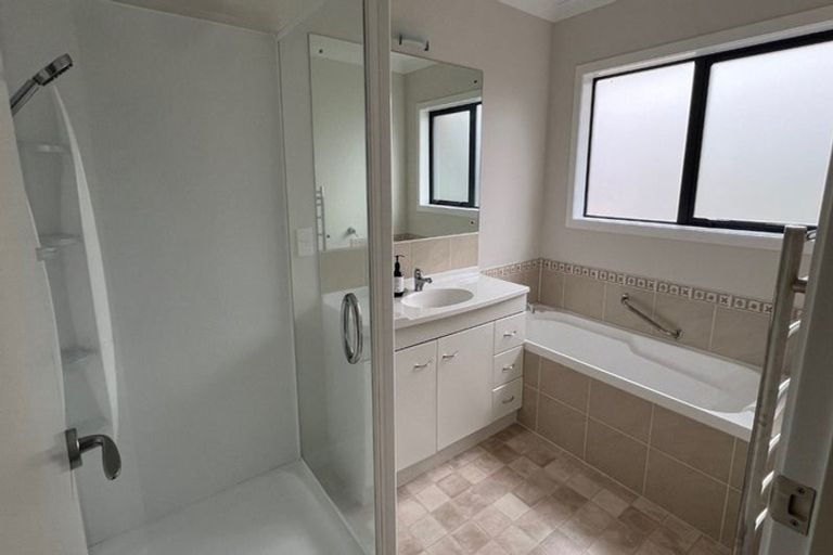 Photo of property in 30 Hillcrest Street, Tirau, 3410