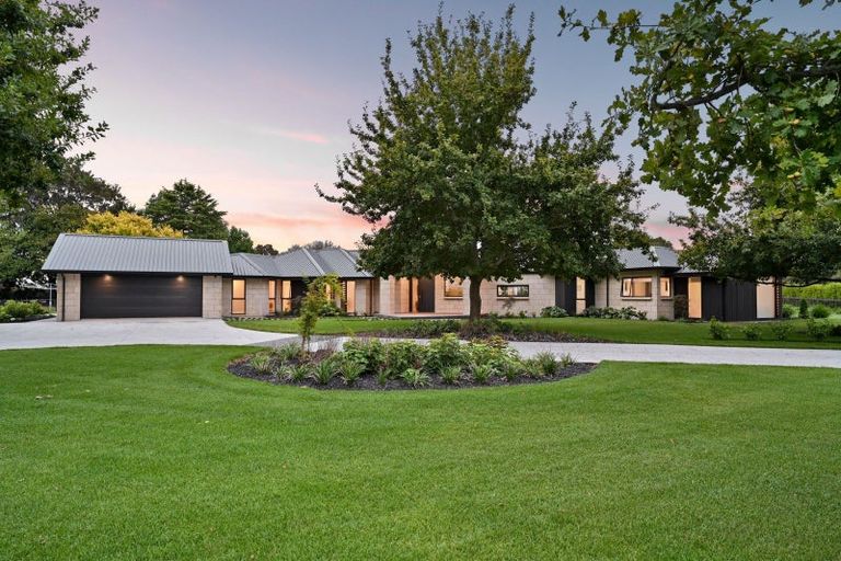 Photo of property in 300 Pickering Road, Tamahere, Hamilton, 3283