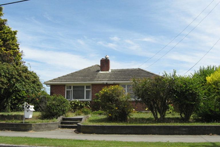Photo of property in 9 Pembroke Street, Avondale, Christchurch, 8061