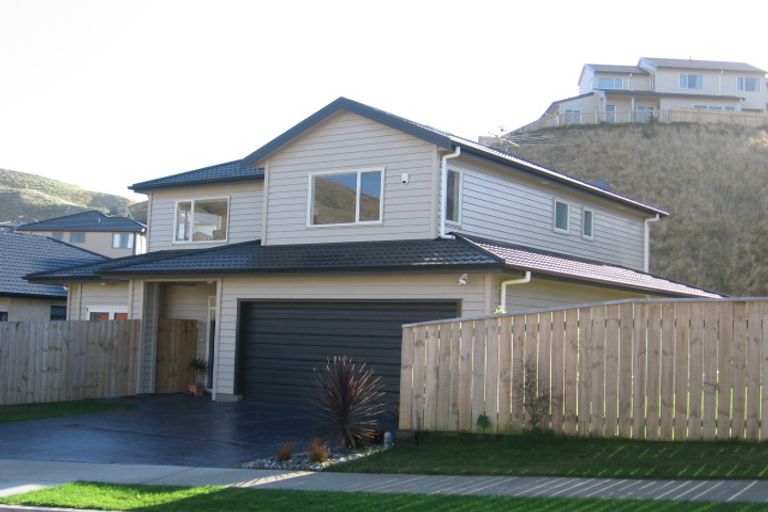 Photo of property in 5 Mauldeth Terrace, Churton Park, Wellington, 6037