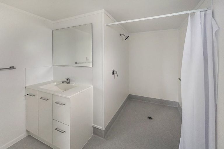 Photo of property in 4 Cresta Place, Onerahi, Whangarei, 0110