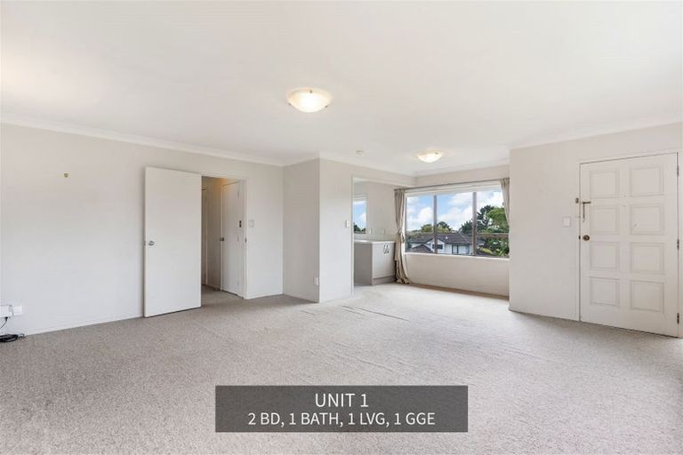 Photo of property in 1/131 Mokoia Road, Birkenhead, Auckland, 0626