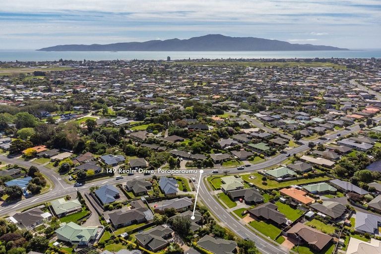 Photo of property in 149 Realm Drive, Paraparaumu, 5032