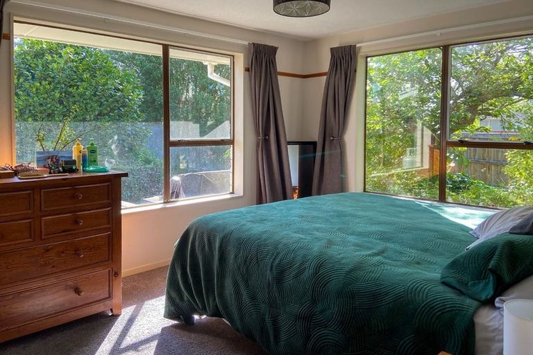 Photo of property in 14 Mckellar Place, Hornby, Christchurch, 8042