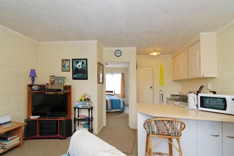 Photo of property in 9/4 Wynyard Road, Mount Eden, Auckland, 1024