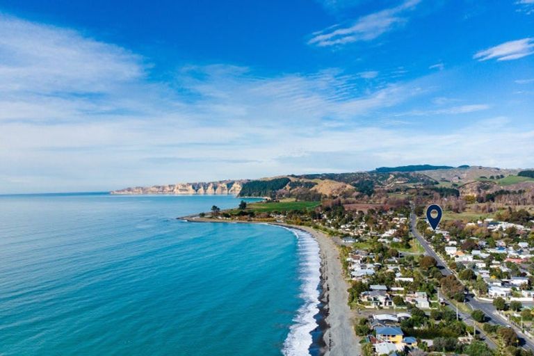 Photo of property in 320 Clifton Road, Te Awanga, 4102