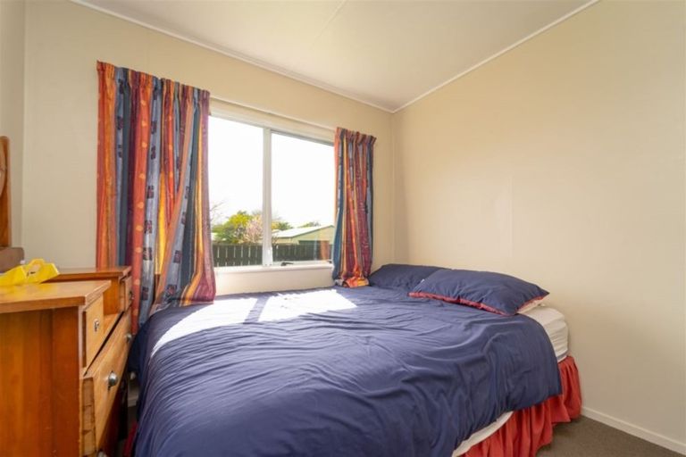 Photo of property in 8b Kupe Drive, Carterton, 5713