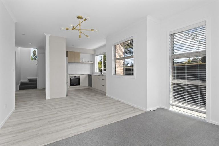 Photo of property in 12 Bentley Lane, Leamington, Cambridge, 3432