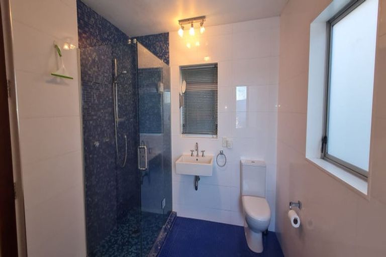 Photo of property in 39 Robieson Street, Roseneath, Wellington, 6011