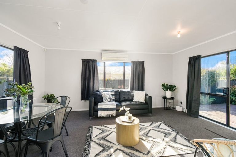 Photo of property in 2 Corinth Place, Sunnybrook, Rotorua, 3015