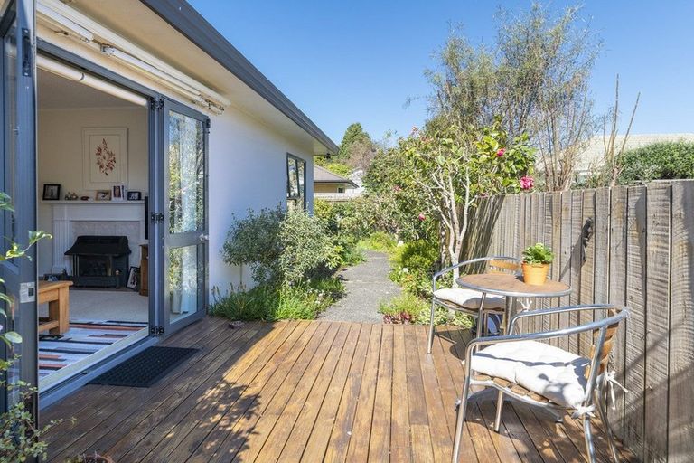 Photo of property in 406b Te Moana Road, Waikanae, 5036